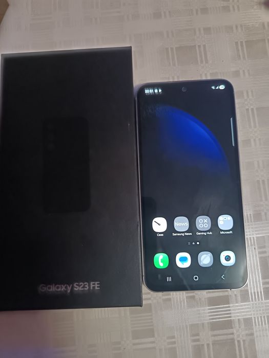 Samsung S23 Fe -256 gb-8 gb ram-cutie