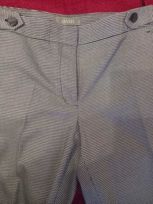 Pantaloni OASIS, mărimea 10