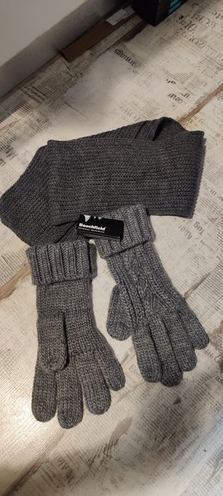 Manusi + fular tricotate