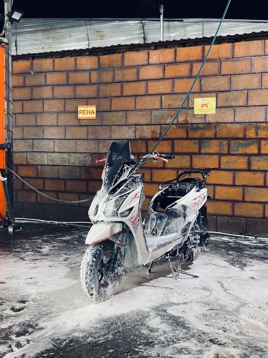 Продам лия самурай за 150к или оьмен айфон