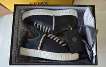 Women's PHILIPP PLEIN Lo-Top Basic Nr 35 NOI in CUTIE