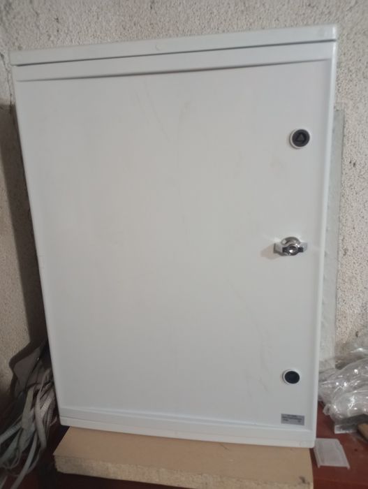 Ел.табла за басейни  фонтани и други