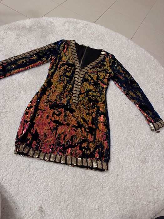 Дамски рокли различни модели