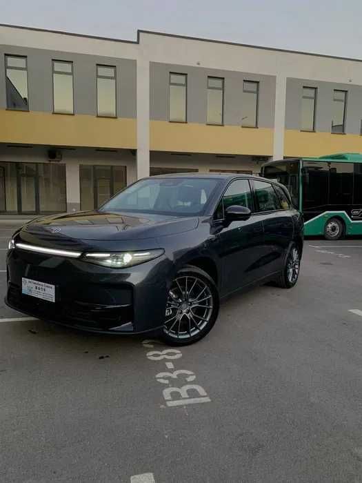 Leapmotor C11  Premium