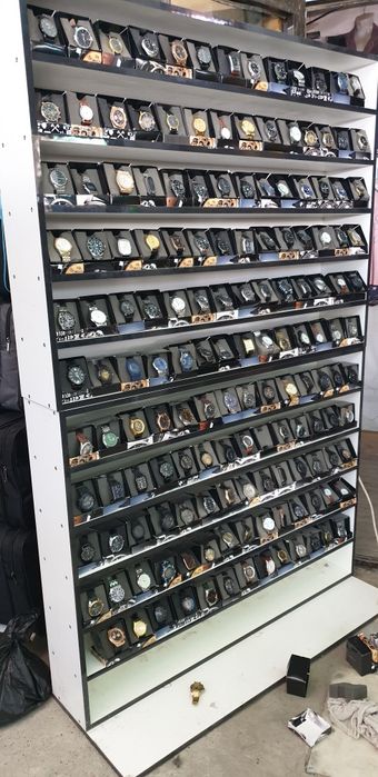 Soatlar optom va dona sotiladi.