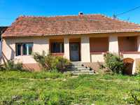 Casa și terenuri de vânzare în loc Băcăinți comuna Sibod jud Alba