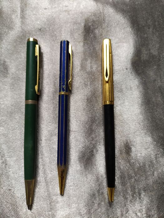 Vând pixuri placate în aur pentru colecție pentru mai multe detalii la