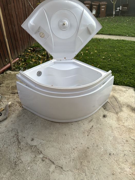 Cabina de dus cu hidromasaj