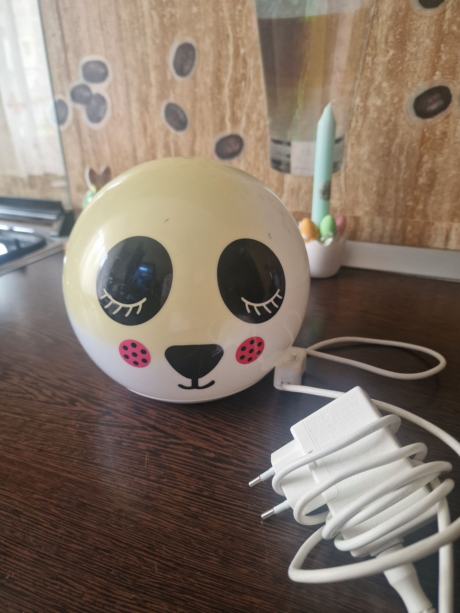 Veioza tip lampa de veghe LED