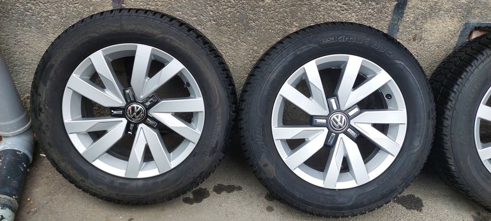 Jante Vw Passat  R 16 215 60 r16