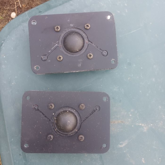 Diferite difuzoare de inalte