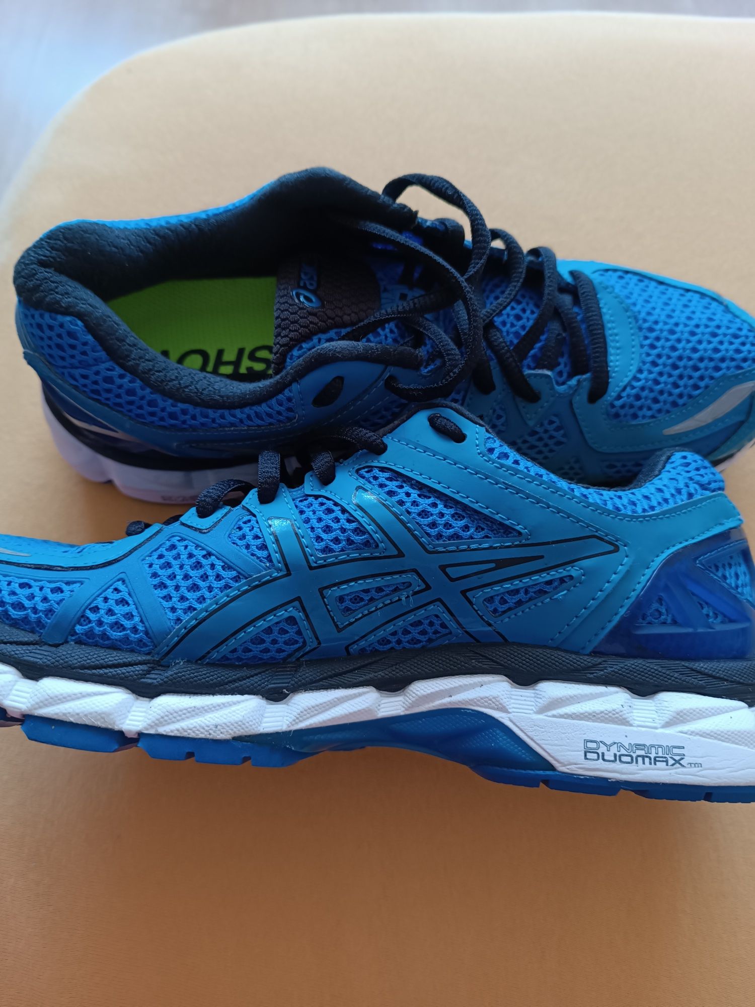 Emporio Armani,Asics,Liu Jo