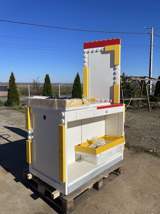 Masa Lego ideal pt magazin jucarii