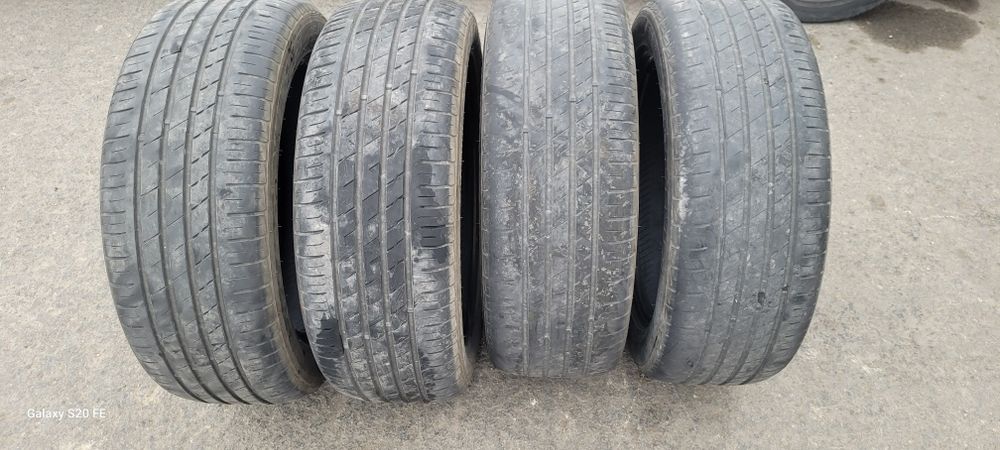 Шина сайлун 215×55×17