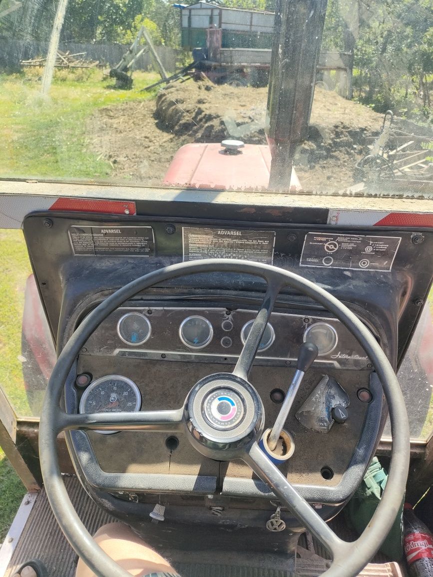International 574