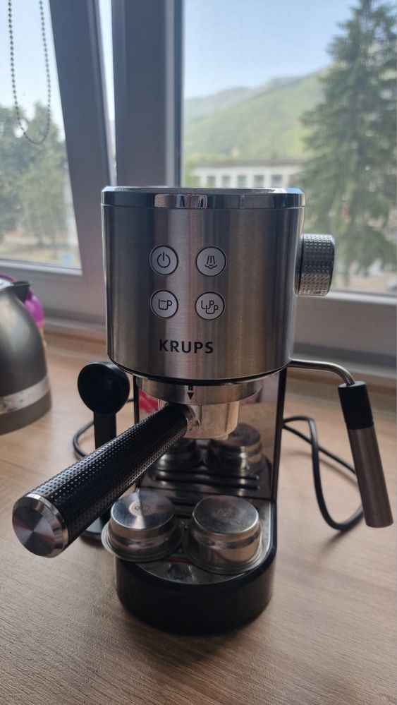 Кафемашина Krups XP442C11 с бариста