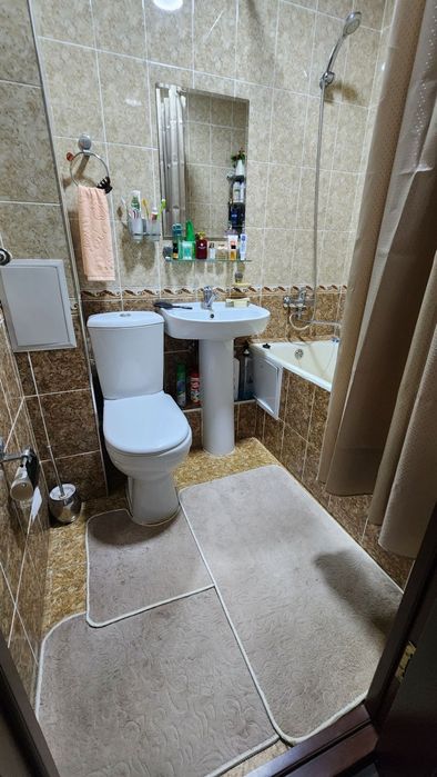 Продаётся квартира Чиланзар 24 квартал 2/3/5 казашка