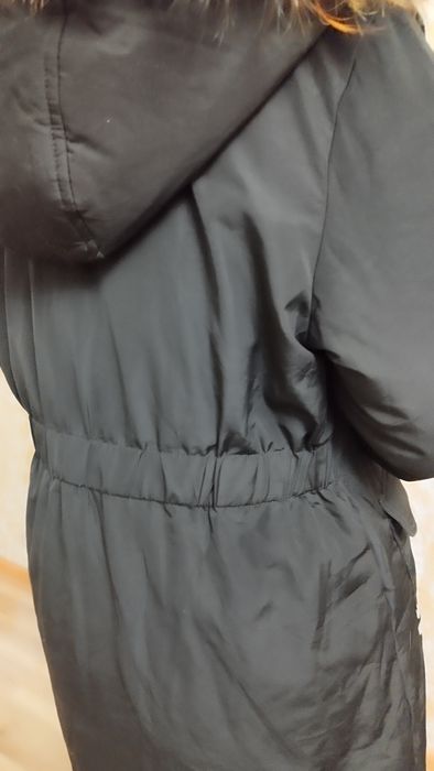 Продается куртка на девочку