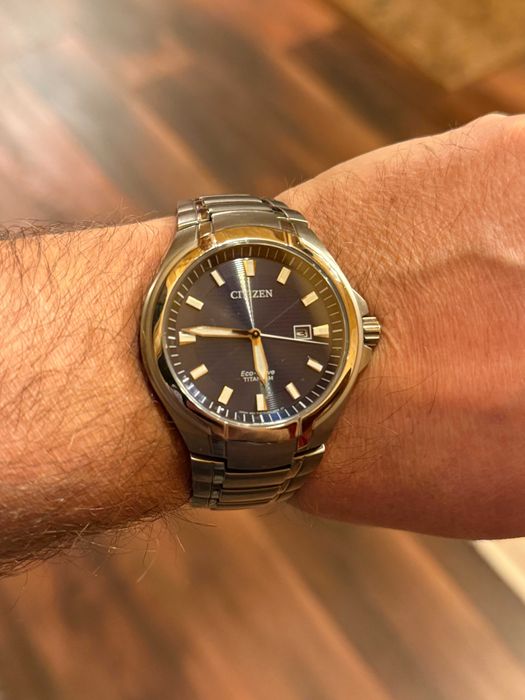 Часовник Citizen - Eco Drive, Sapphire Crystal 43 mm