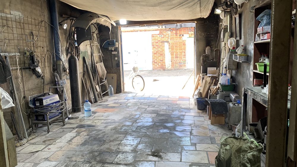 Гараж под сто