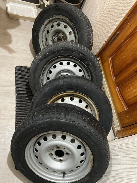 Продам зимние колёса