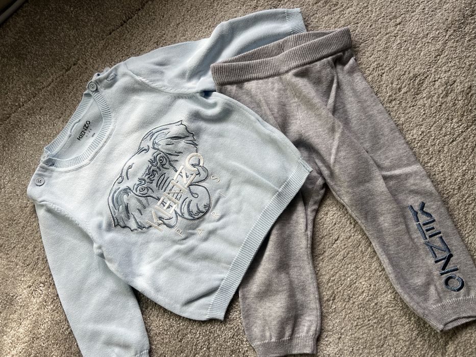 Compleu Kenzo marimea 86 (18 luni)