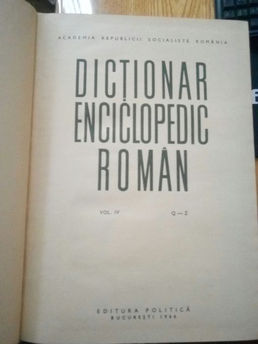 Vand diferite dictionare explicative ale limbii romane
