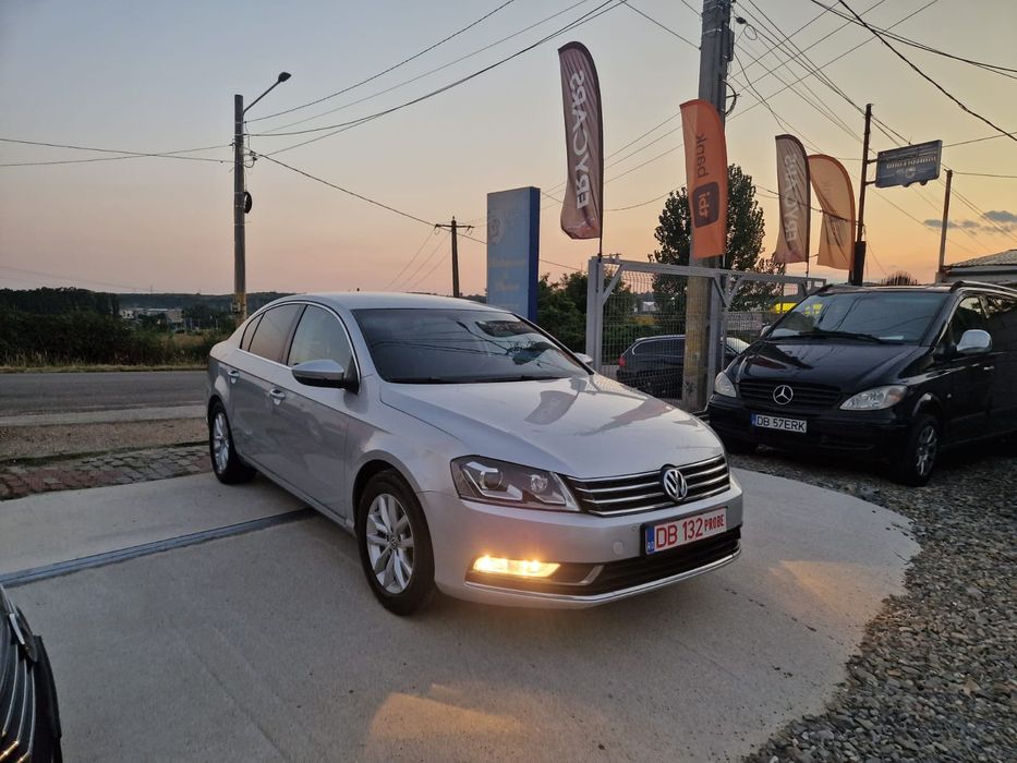 VW Passat B7 2012
Faruri cu led 
Am fabricație: 2011
Motorizare: 1595