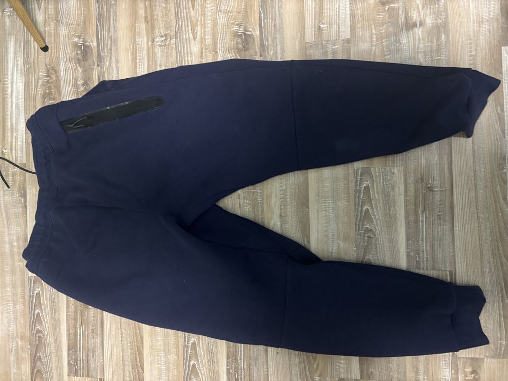 Nike tech flece-L размер