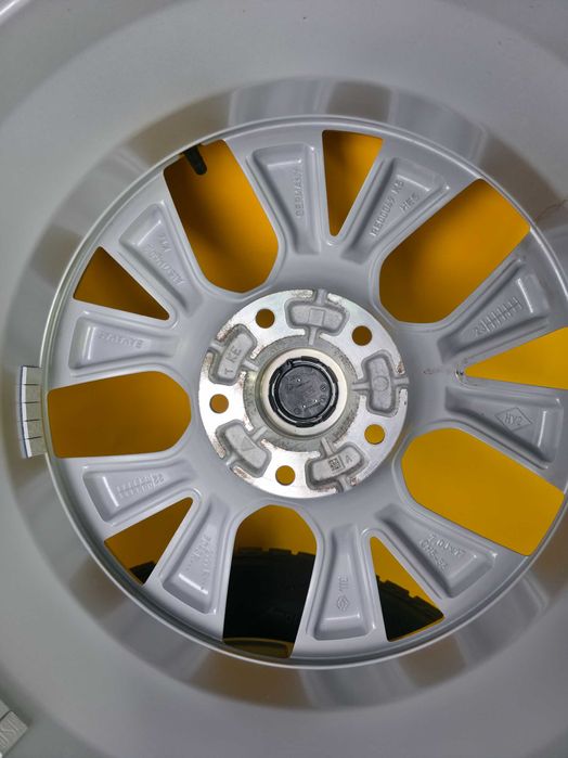 Roti Jante Anvelope IARNA 17'' 5x114.3 OE Renault Arkana Captur Kadjar