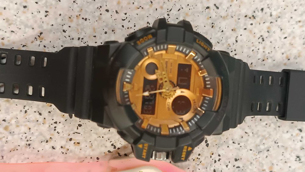 eлектронен часовник SANDA тип G-shock детски часовник