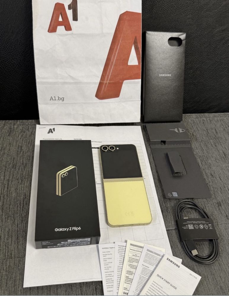 ***КАТО НОВ 256GB Samsung Z Flip 6 Гаранция A1 2026 г. Yellow