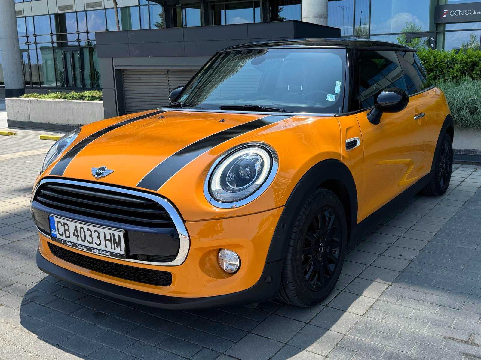 Автомобил MINI Cooper D