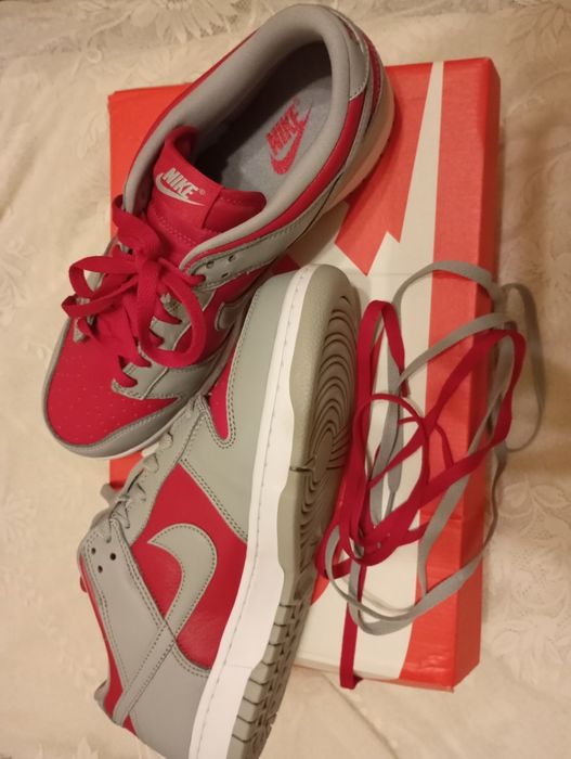 Продавам мъжки маратонки!