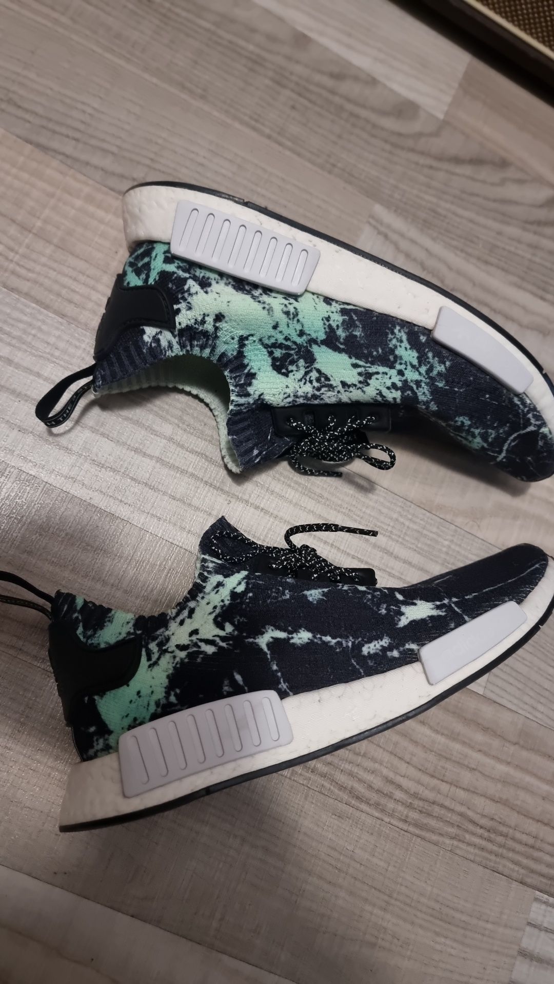 Adidas NMD R1 Marble Green limited mint 45.5