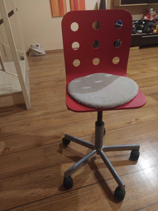 Детски стол за бюро от IKEA - 2 броя