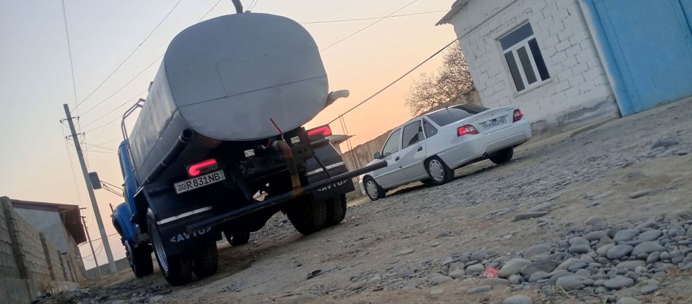 Zil sotiladi srochni