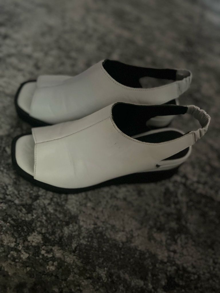Sandale elegante