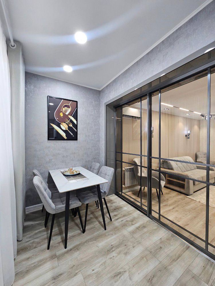 Продажа кв Ц 6 Напротив  LALI  ( На Небе)3/2/4 70м2 евро ремонт