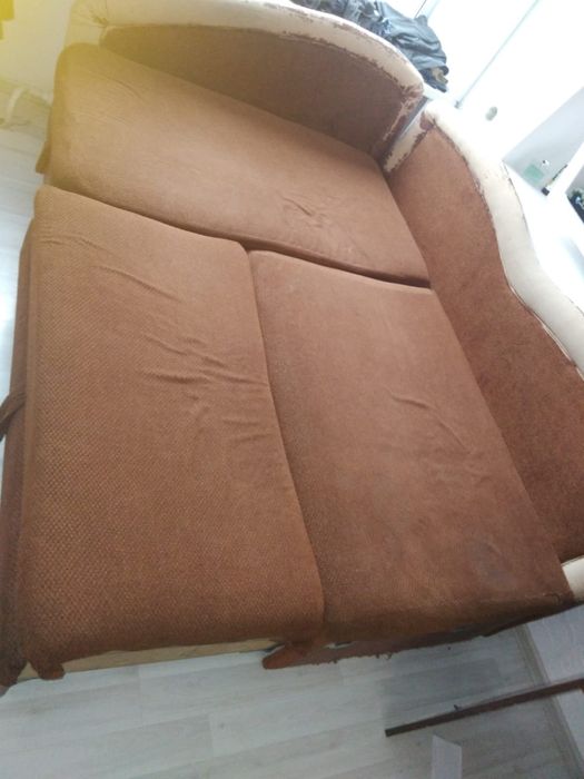 Продам диван б/у