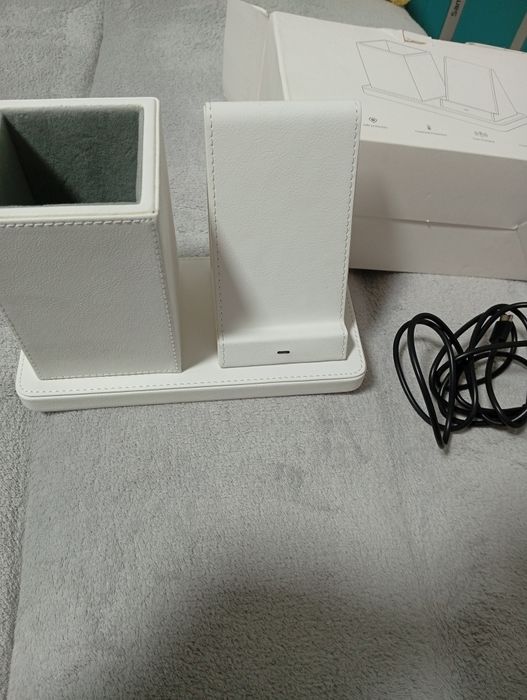 Stație de încărcare inductivă KINGFOM cu suport pentru pix pentru iPho