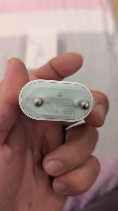 Incarcator Aplle 20W