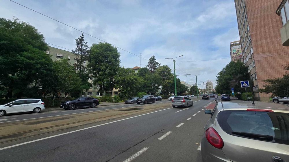 Inchiriez apartament 3 camere C-lea Romanilor