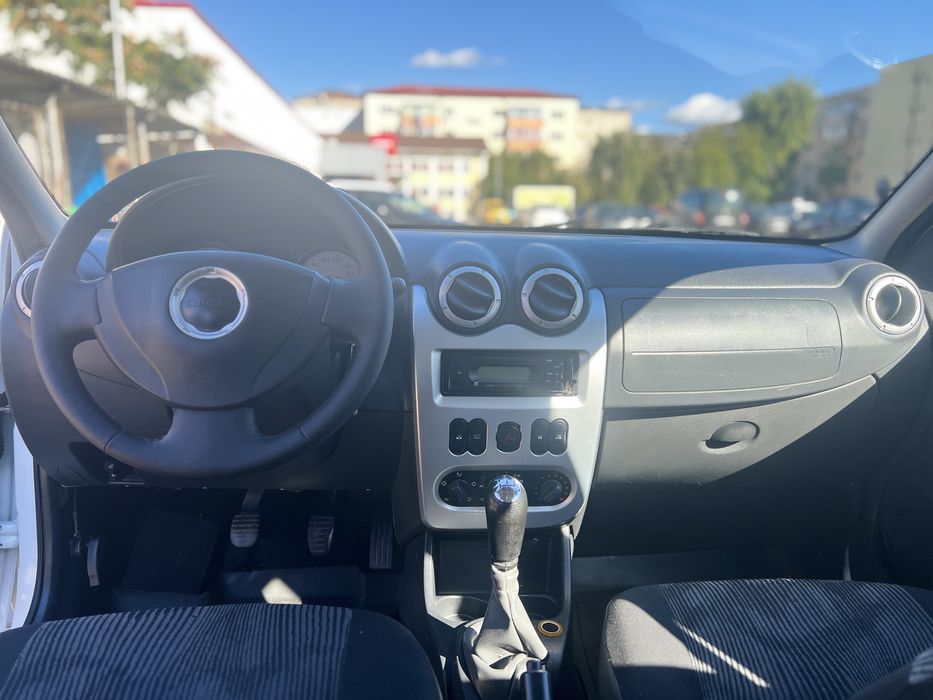 Vând Dacia Logan MCV 7locuri