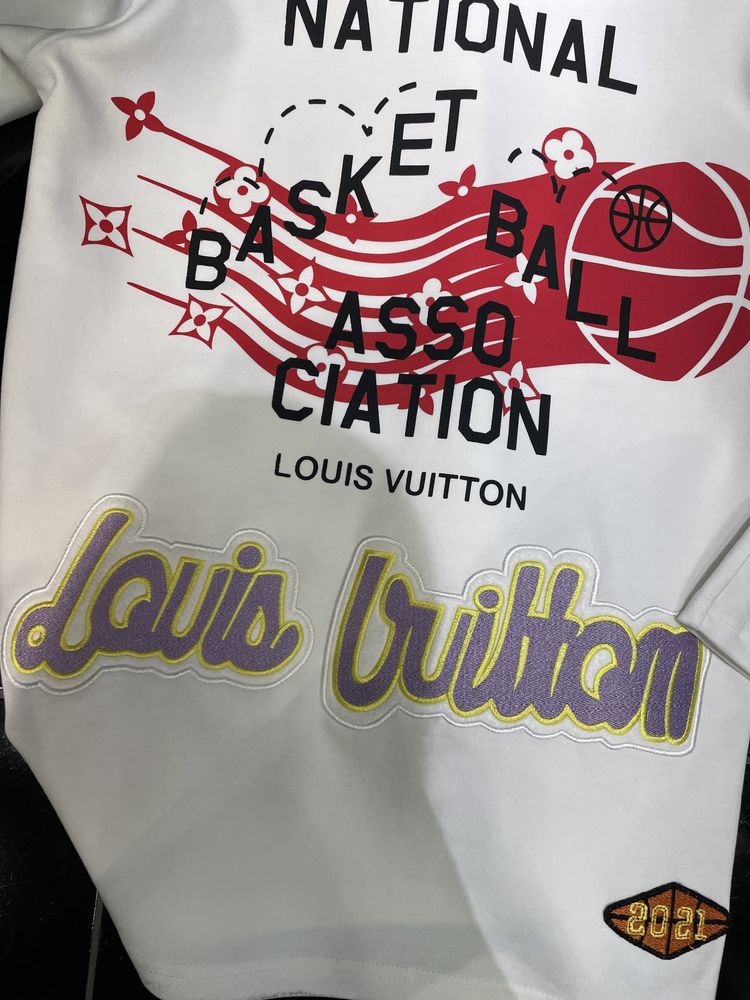 Compleu Louis Vuitton