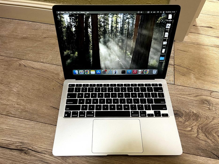 Macbook air M1 8GB/256GB