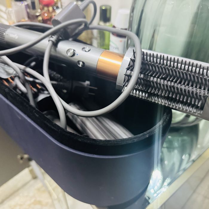 Dyson  Airwrap uscator HSO5 nichel- cupru!