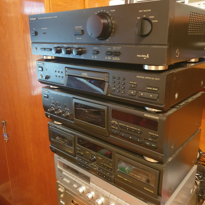 Linie Technics 4 elemente