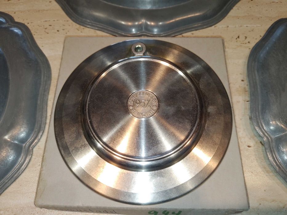 Farfurii din Zink, decorative, Germany - CADOU, COLECTIONARI