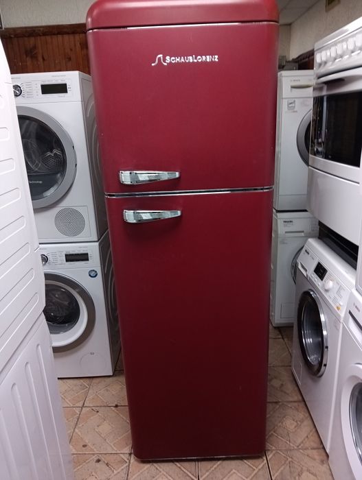 Хладилник с горна камера ретро дизайн цвят бордо с  2 години гаранция!